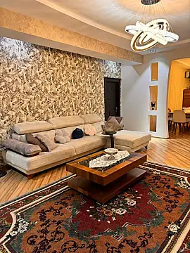 Satılır 4 otaqlı mənzil 140 m² — Bakı, Bakıxanov 4 otaq 140.00 m²