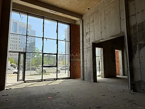 Kirayə verilir obyekt 301 m² — Bakı, Xətai 301.00 m²