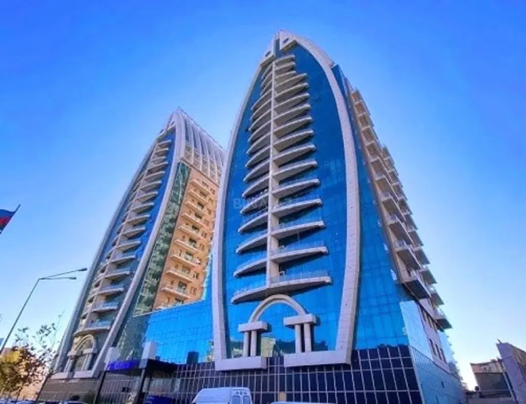 Satılır 2 otaqlı mənzil 85 m²