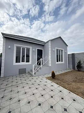 Satılır 3 otaqlı həyət evi 90 m² — Bakı 3 otaq 90.00 m²