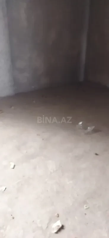 Satılır 4 otaqlı mənzil 114 m²