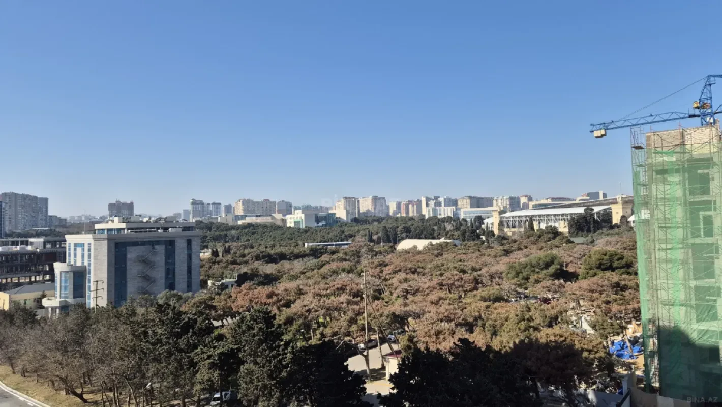Kirayə verilir 2 otaqlı mənzil 98 m²
