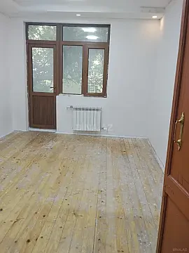 Kirayə verilir 4 otaqlı mənzil 75 m² — Bakı 4 otaq 75.00 m²