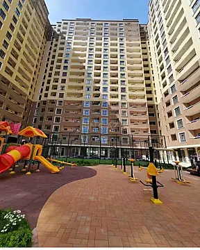 Satılır 2 otaqlı mənzil 91 m² — Bakı, İnşaatçılar 2 otaq 91.00 m²