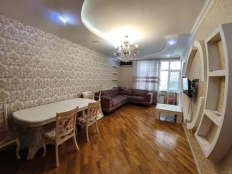 Kirayə verilir 3 otaqlı mənzil 90 m² — Bakı 3 otaq 90.00 m²