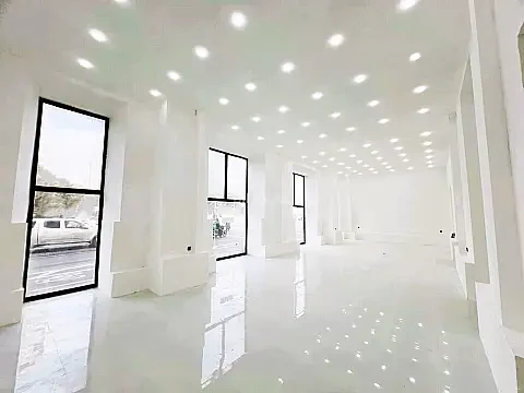 Kirayə verilir obyekt 200 m² — Bakı, Xətai 200.00 m²