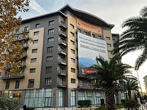 Satılır 3 otaqlı mənzil 134 m² — Bakı 3 otaq 134.00 m²