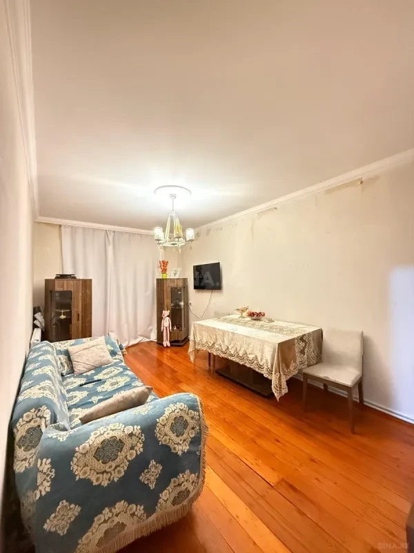 Satılır 3 otaqlı mənzil 90 m²