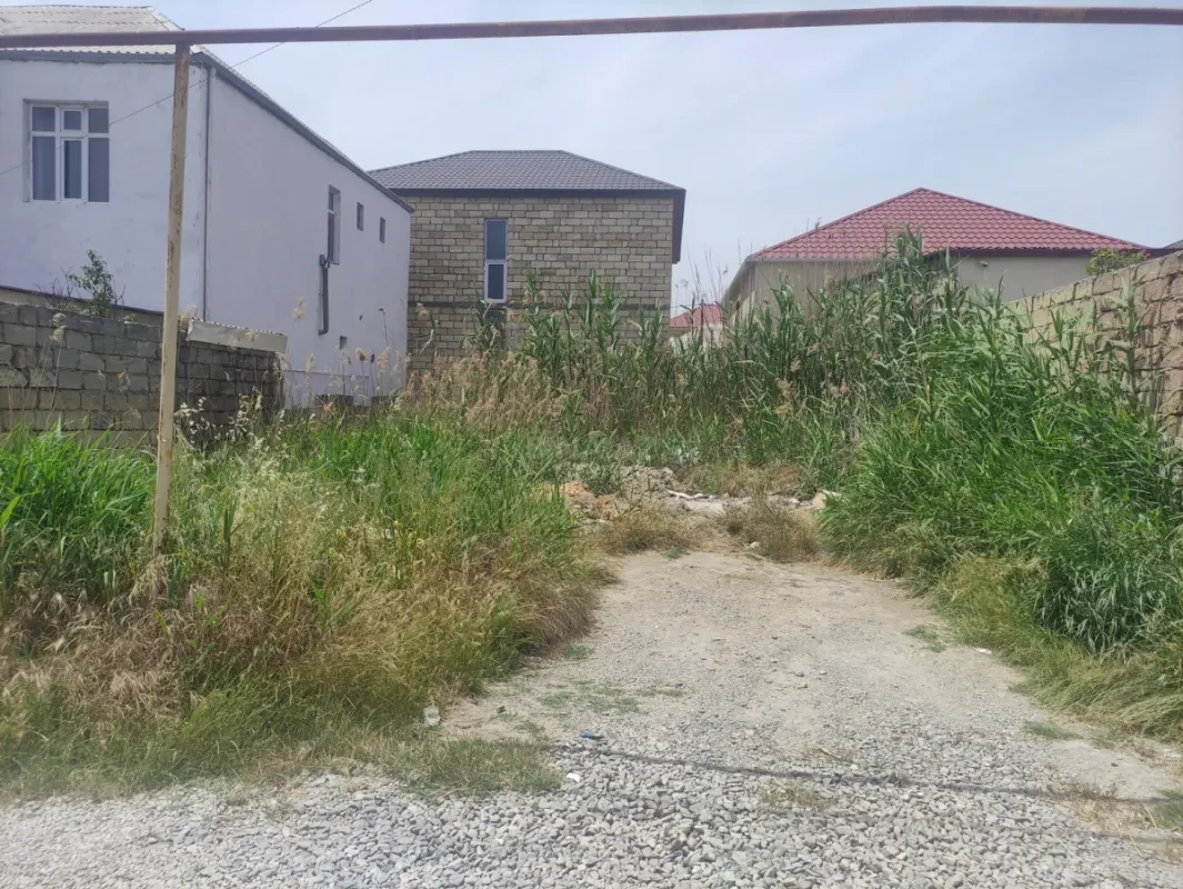 Satılır torpaq sahəsi 2 m²