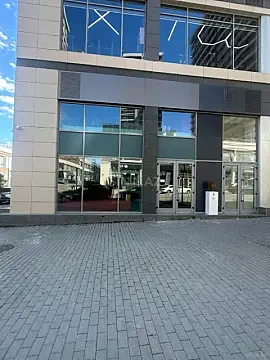 Kirayə verilir obyekt 150 m² — Bakı 150.00 m²