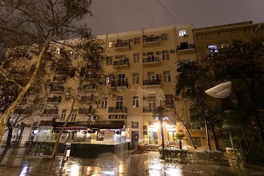 Satılır 3 otaqlı mənzil 80 m² — Bakı, Sahil qəs. 3 otaq 80.00 m²