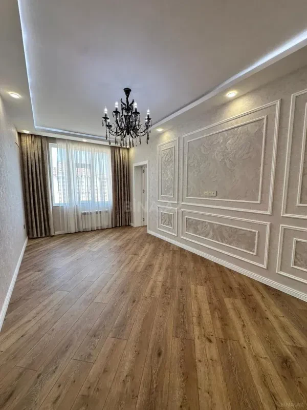 Satılır 3 otaqlı mənzil 94 m²