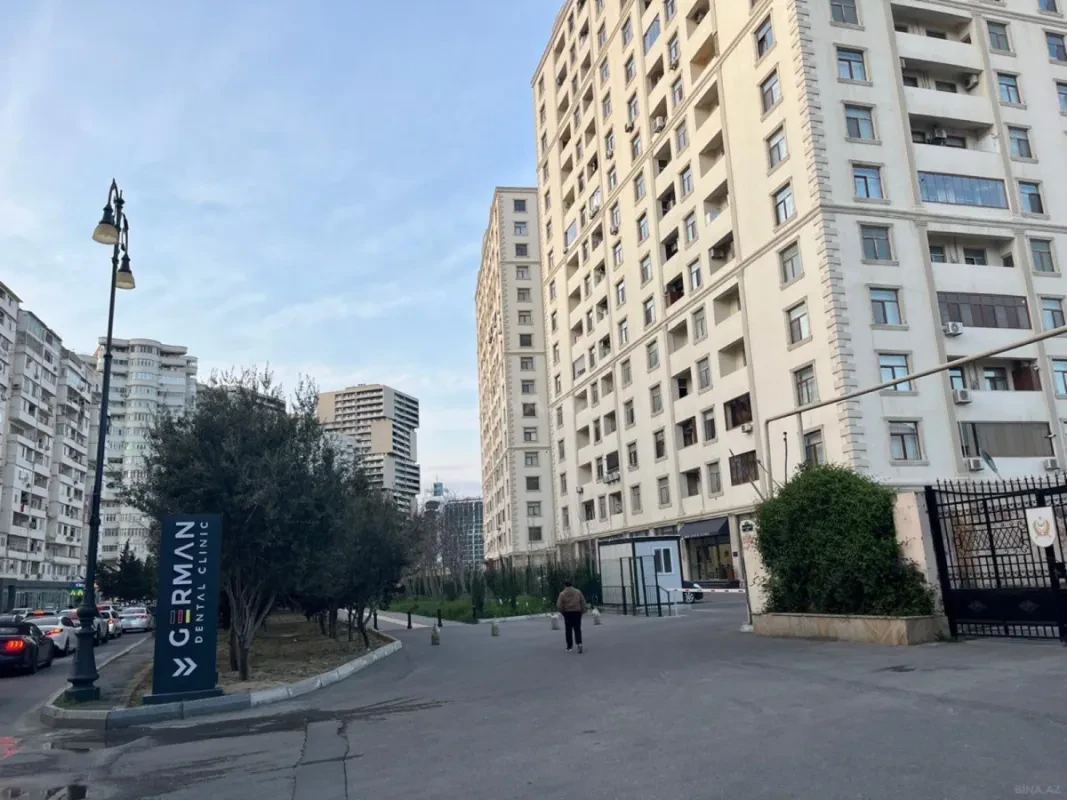 Satılır 2 otaqlı mənzil 56 m²