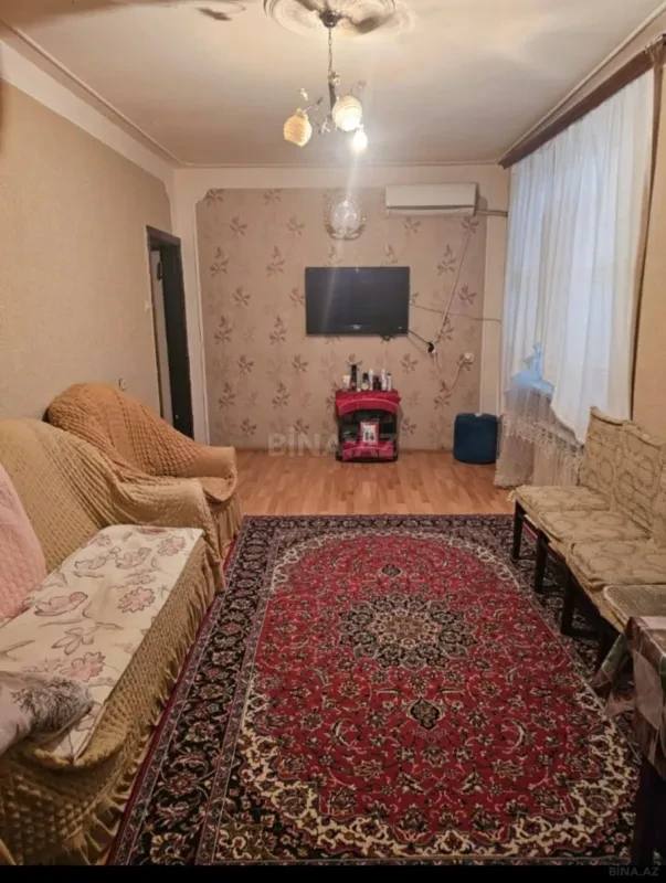 Satılır 2 otaqlı mənzil 45 m²