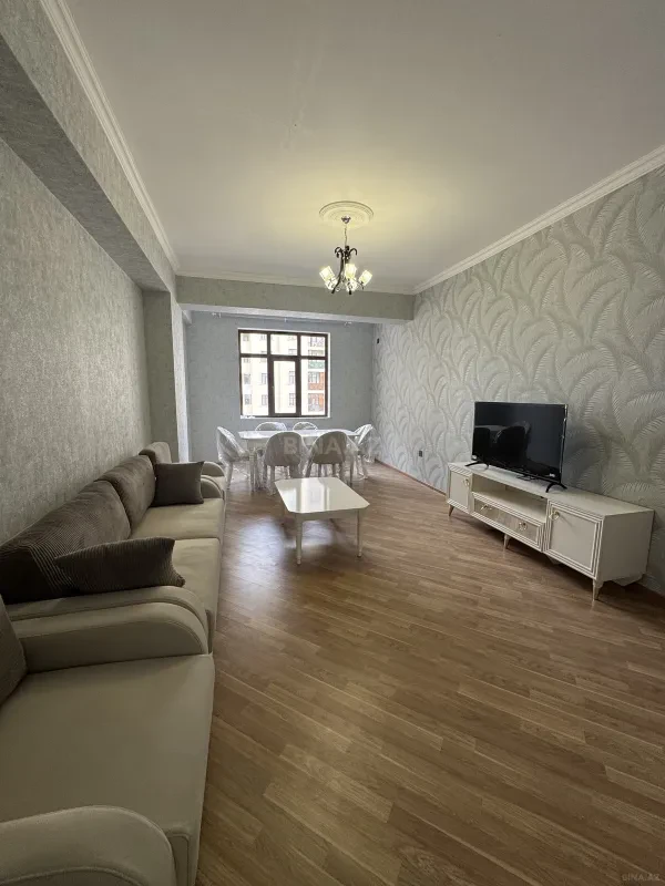 Kirayə verilir 3 otaqlı mənzil 25 m²