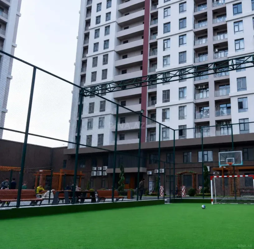 Kirayə verilir 2 otaqlı mənzil 82 m²