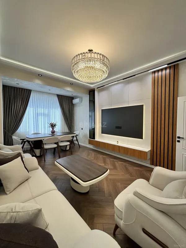 Satılır 3 otaqlı mənzil 110 m²