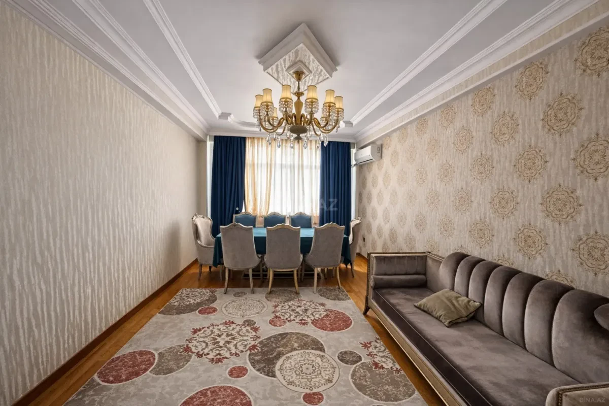 Satılır 2 otaqlı mənzil 95 m²