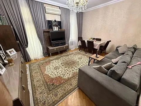 Satılır 3 otaqlı mənzil 75 m² — Bakı, Bakıxanov 3 otaq 75.00 m²