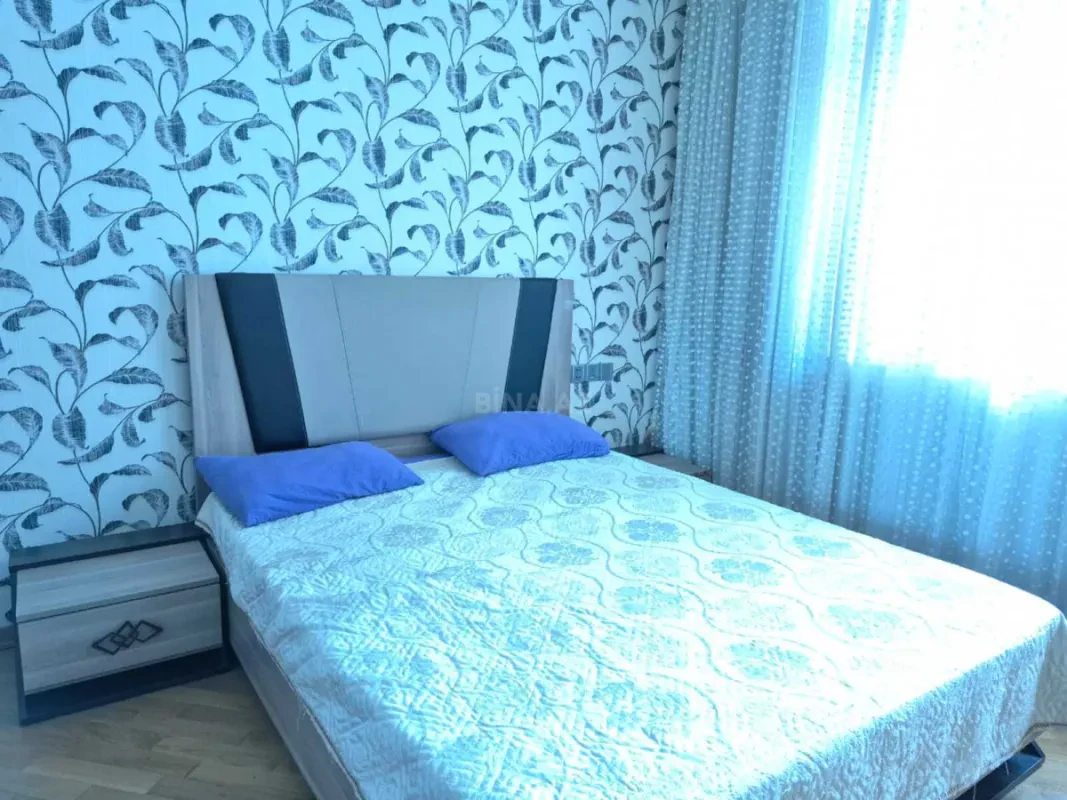 Kirayə verilir 3 otaqlı mənzil 83 m²