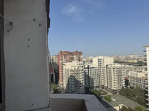 Satılır 2 otaqlı mənzil 100 m² — Bakı 2 otaq 100.00 m²