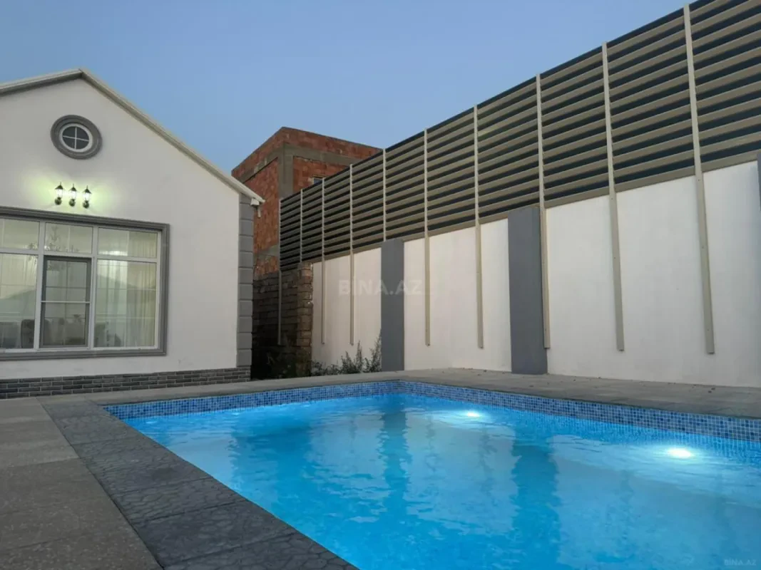 Kirayə verilir 4 otaqlı həyət evi 300 m²