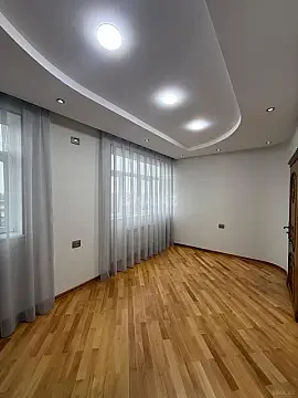 Satılır 4 otaqlı mənzil 80 m² — Bakı, Əmircan 4 otaq 80.00 m²