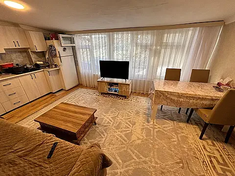 Kirayə verilir 5 otaqlı həyət evi 65 m² — Bakı 5 otaq 65.00 m²