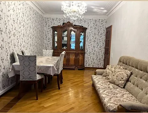 Satılır 3 otaqlı mənzil 90 m² — Bakı 3 otaq 90.00 m²