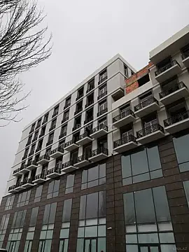 Satılır 4 otaqlı mənzil 130 m² — Bakı 4 otaq 130.00 m²