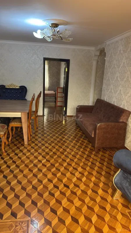 Kirayə verilir 3 otaqlı mənzil 80 m²