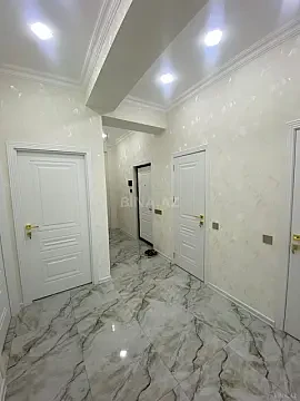 Satılır 3 otaqlı mənzil 82 m² — Bakı, Əhmədli 3 otaq 82.00 m²