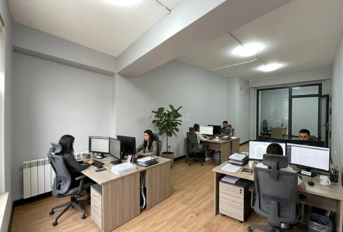 Kirayə verilir 1 otaqlı ofis 30 m²