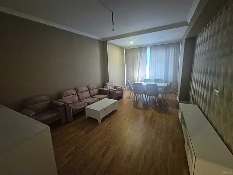 Satılır 4 otaqlı mənzil 150 m² — Bakı, Nərimanov 4 otaq 150.00 m²