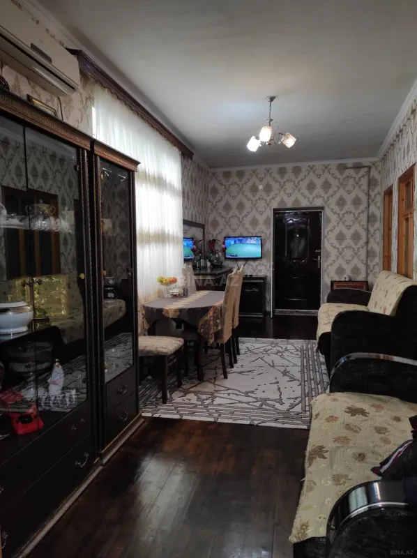 Satılır 3 otaqlı həyət evi 74 m²