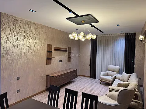 Kirayə verilir 3 otaqlı mənzil 148 m² — Bakı 3 otaq 148.00 m²