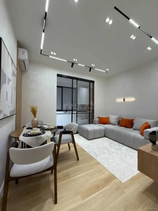 Kirayə verilir 2 otaqlı mənzil 70 m²