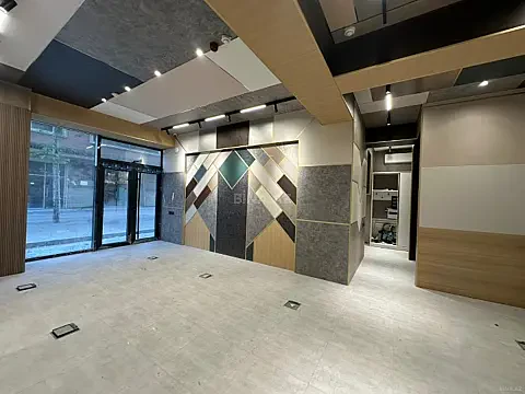 Satılır obyekt 100 m² — Bakı 100.00 m²