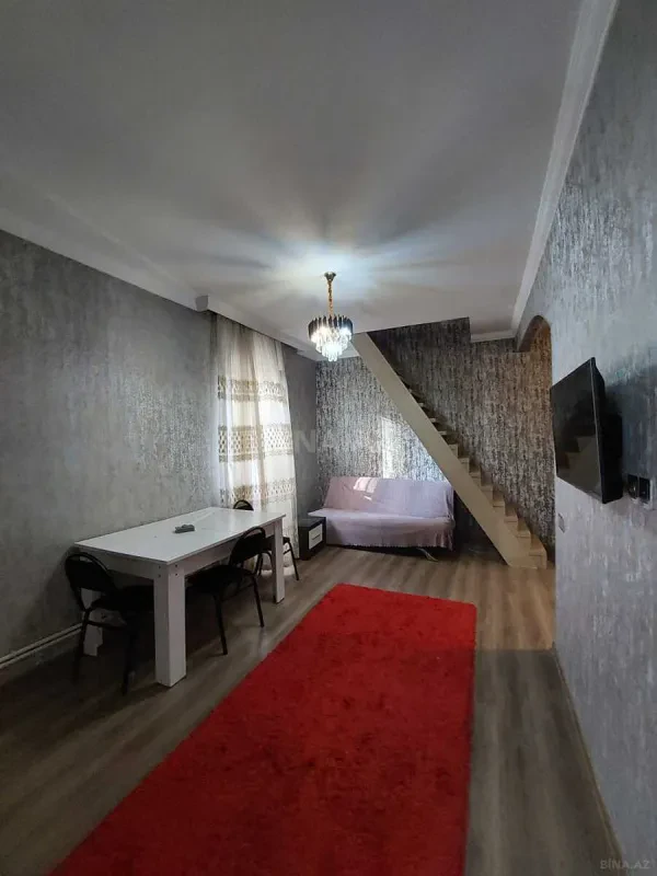 Kirayə verilir 2 otaqlı mənzil 55 m²