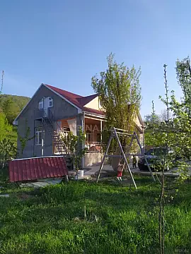 Kirayə verilir 4 otaqlı həyət evi 140 m² — Quba 4 otaq 140.00 m²