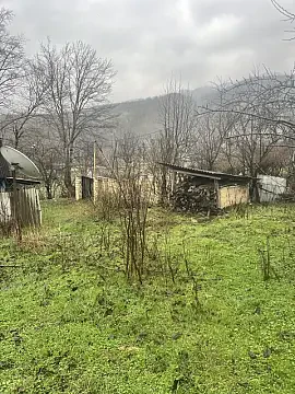 Satılır 2 otaqlı həyət evi 32 m² — Quba 2 otaq 32.00 m²