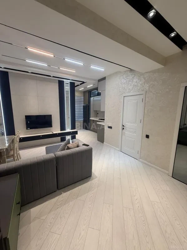 Satılır 2 otaqlı mənzil 52 m²