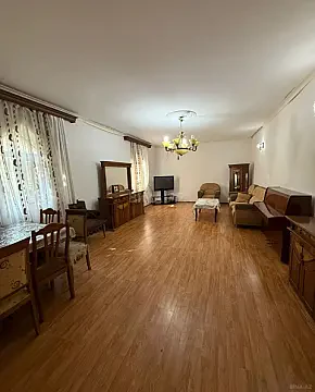 Kirayə verilir 7 otaqlı həyət evi 150 m² — Bakı, Fatmayı 7 otaq 150.00 m²