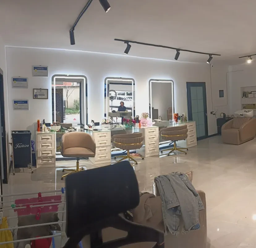 Satılır obyekt 55 m²