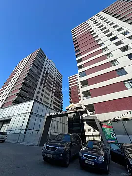 Satılır 3 otaqlı mənzil 80 m² — Bakı, Memar Əcəmi yanı 3 otaq 80.00 m²