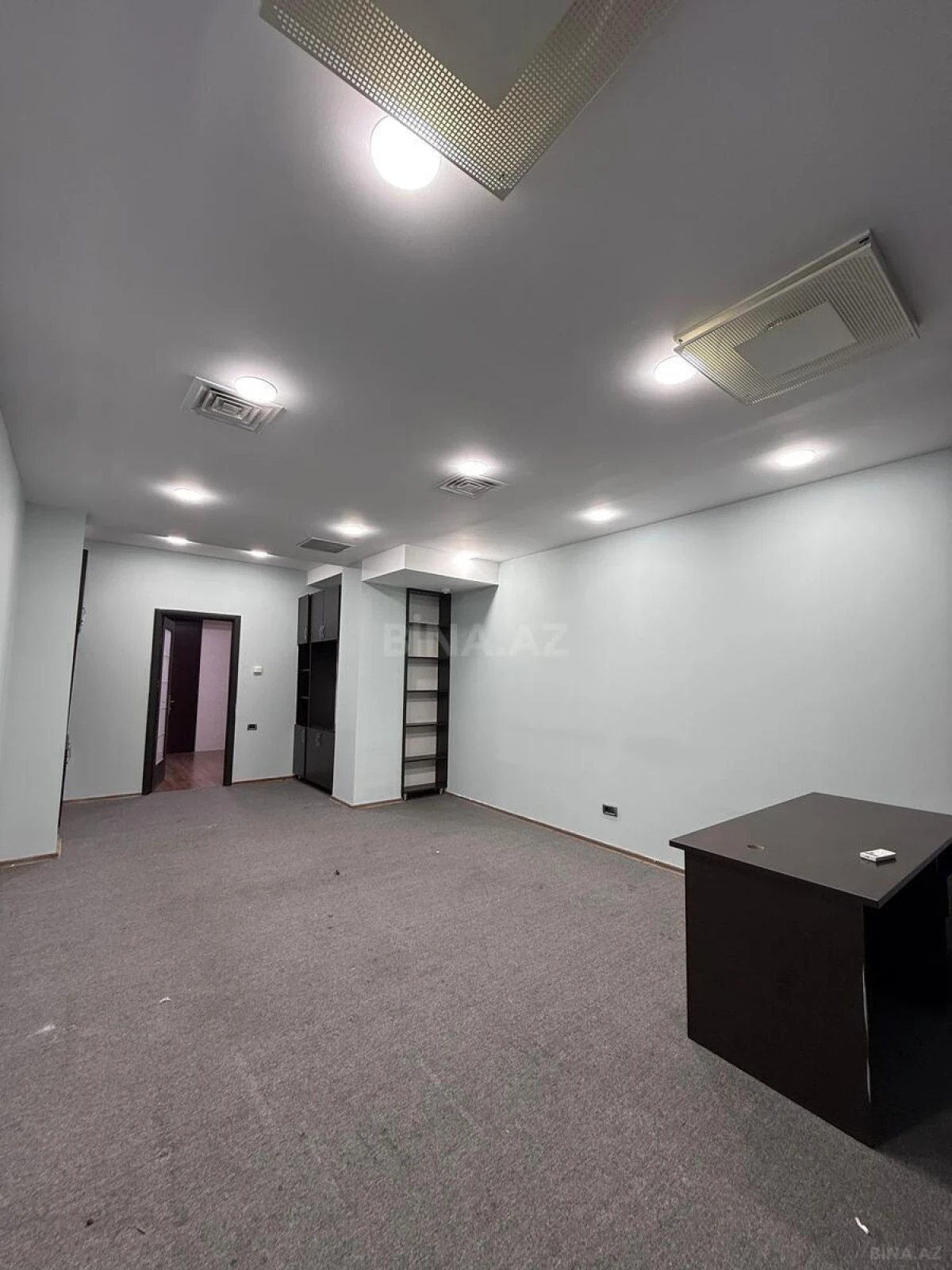 Kirayə verilir 1 otaqlı ofis 32 m²
