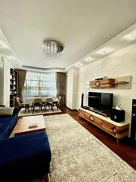 Satılır 3 otaqlı mənzil 120.6 m² — Bakı, Həzi Aslanov qəs. 3 otaq 120.60 m²