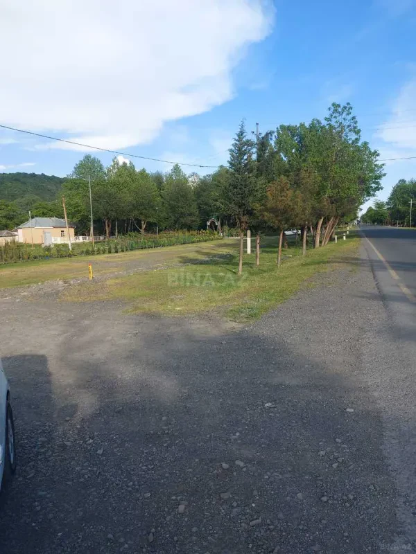 Satılır torpaq sahəsi 12 m²