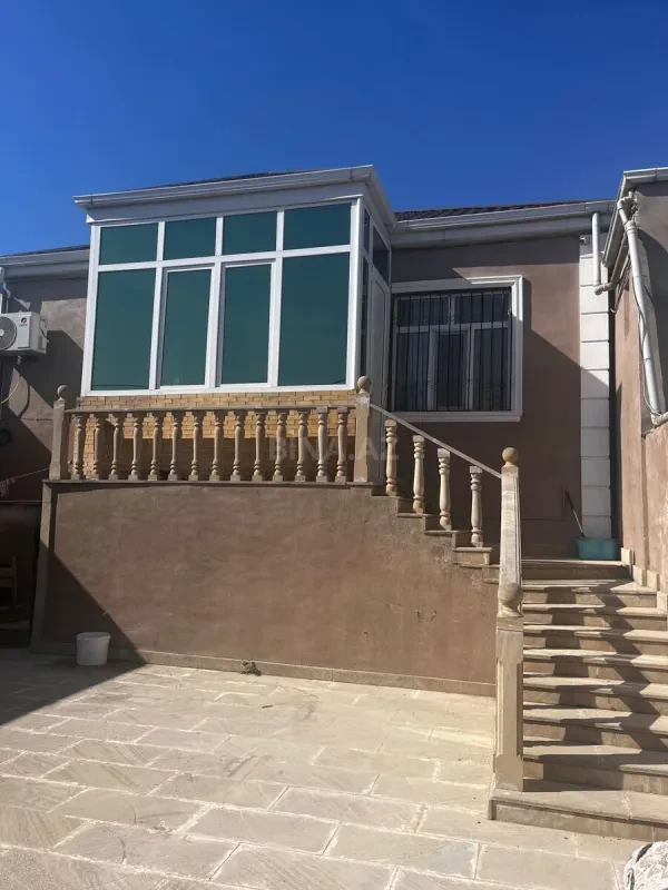 Satılır 3 otaqlı həyət evi 80 m²