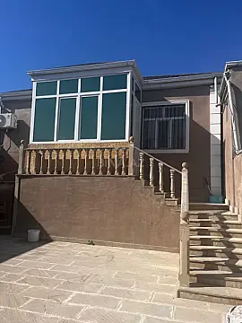 Satılır 3 otaqlı həyət evi 80 m² — Bakı 3 otaq 80.00 m²